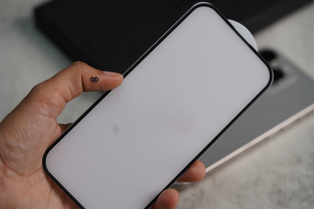 Does the iPhone 15 pro need a special screen protector?