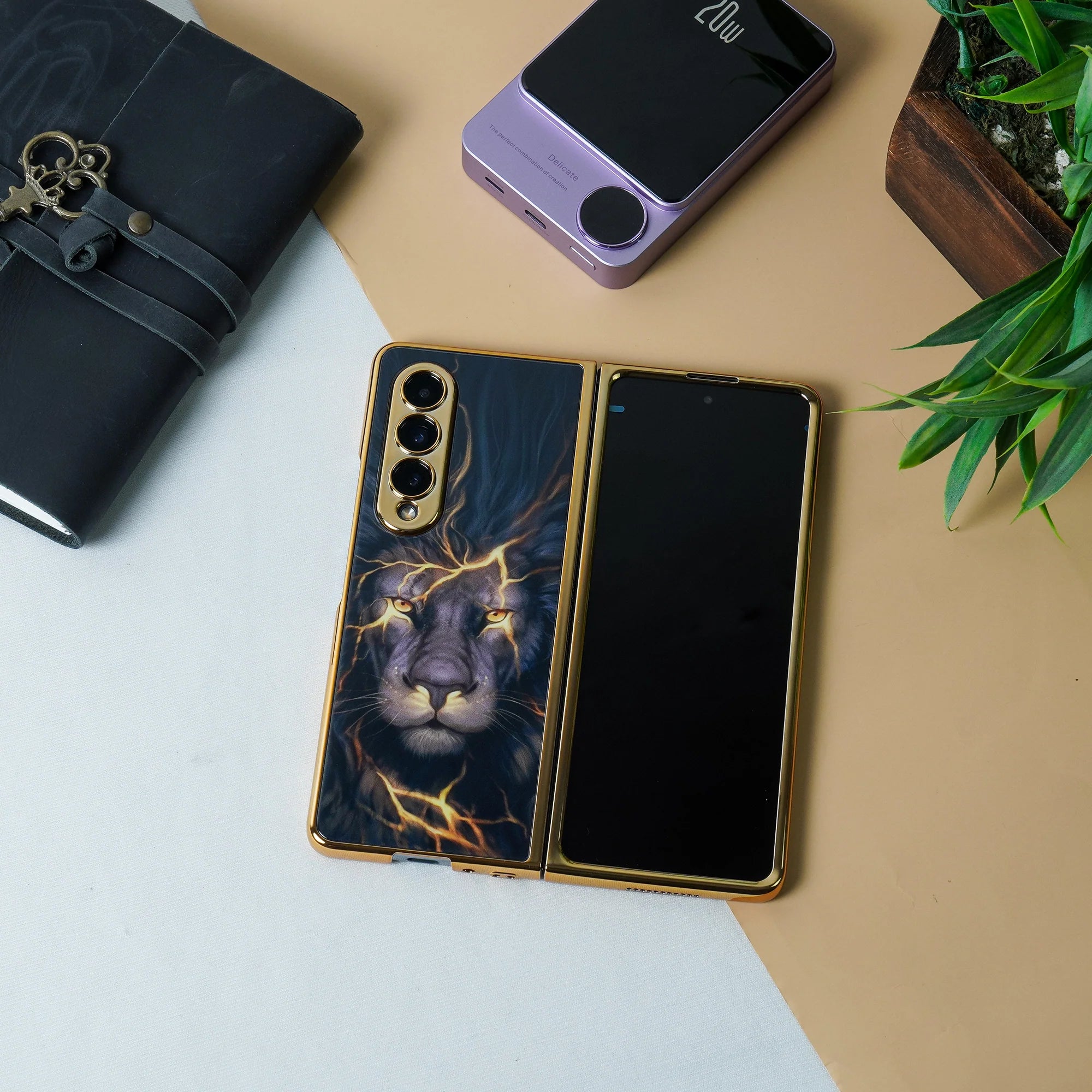 Samsung Galaxy Z Fold 3 GKK Lion Glass Case